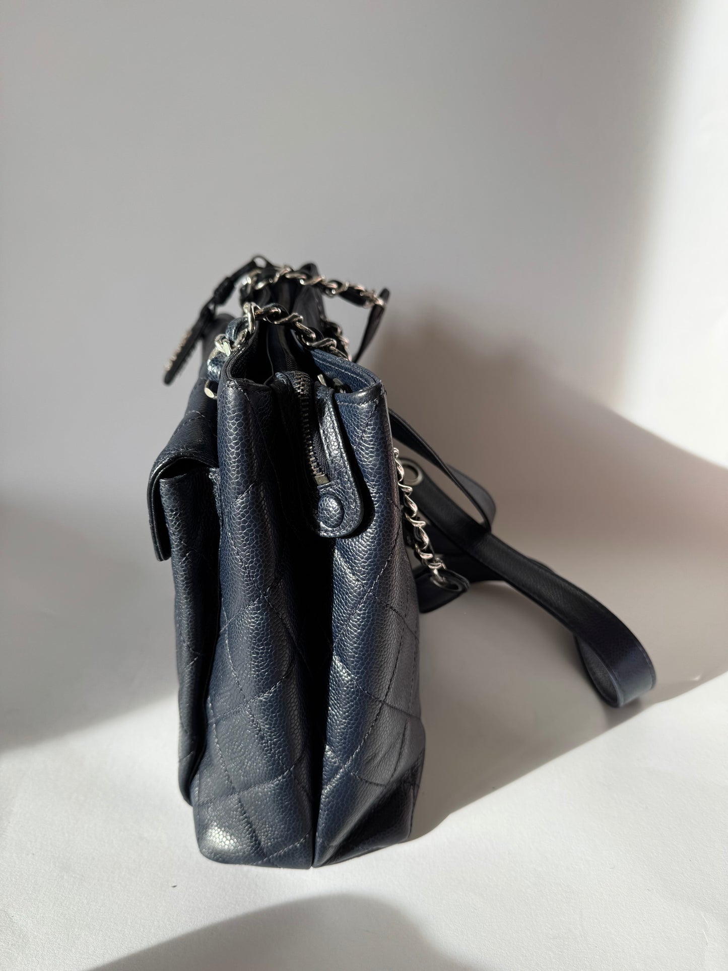 Chanel shoulder bag blue