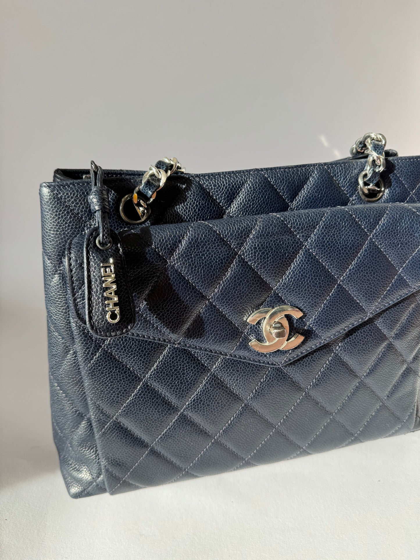 Chanel shoulder bag blue