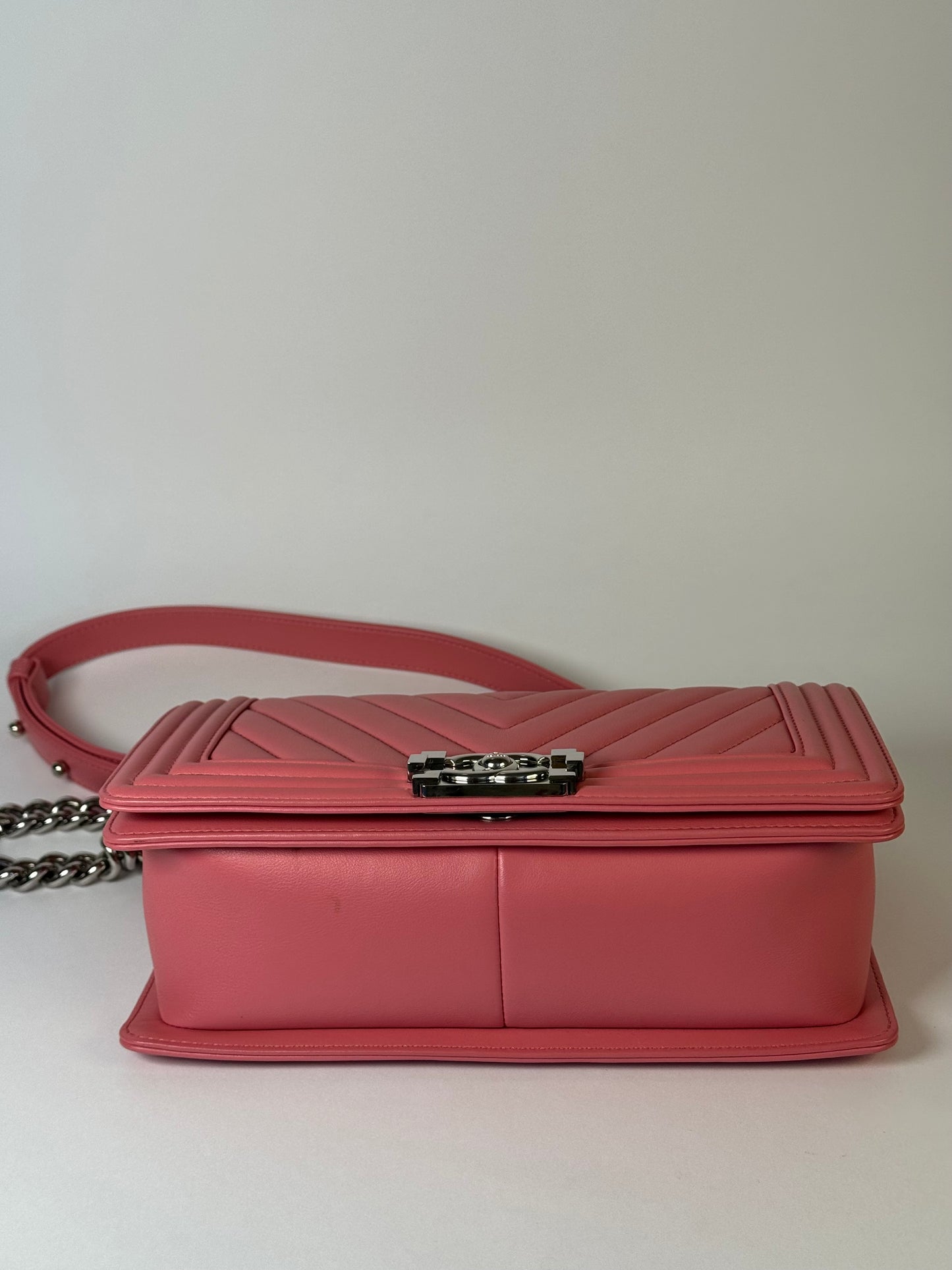 Chanel Boy Medium