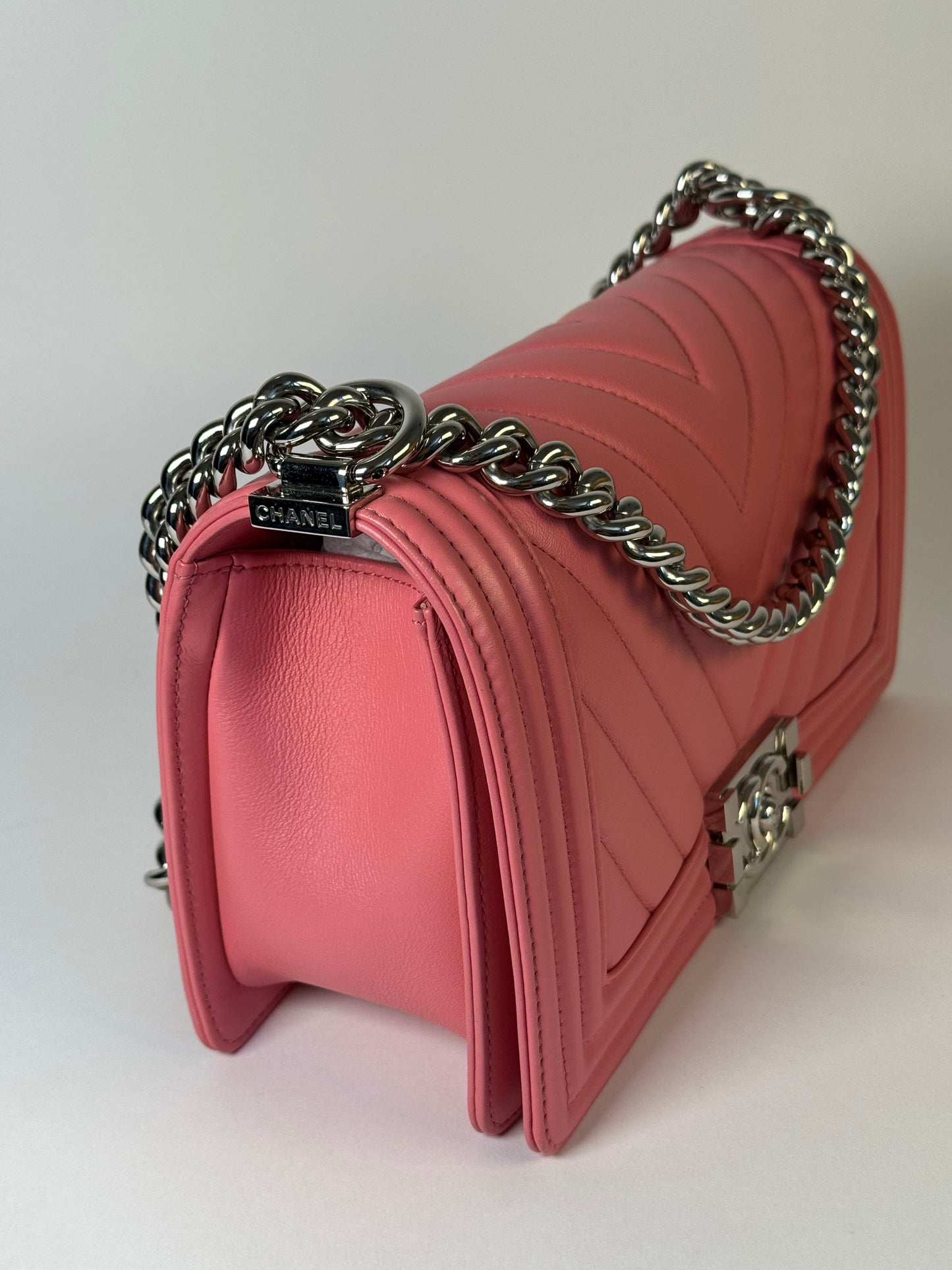 Chanel Boy Medium