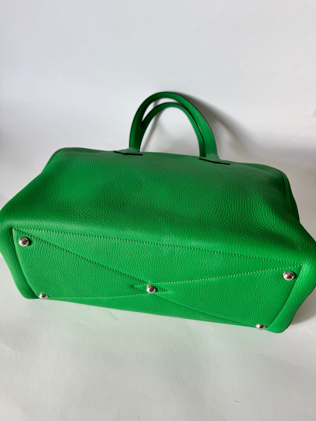 Hermés Victoria