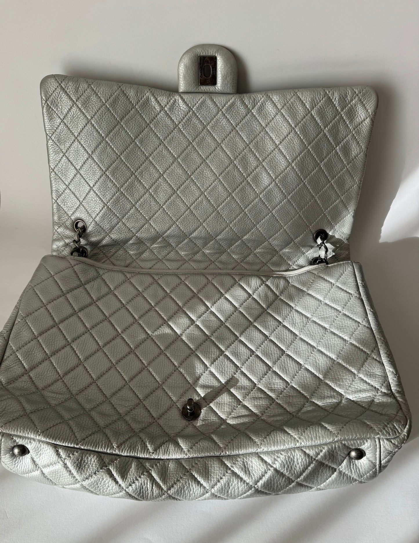 Chanel XXL