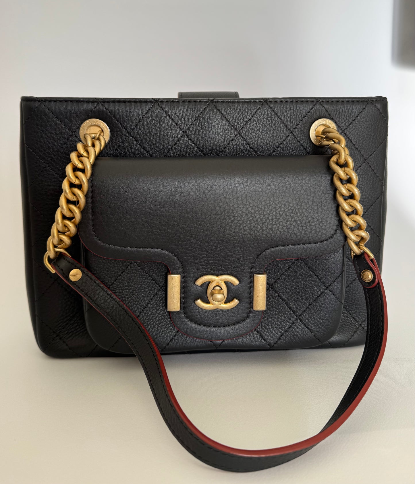 Chanel Archi Chic