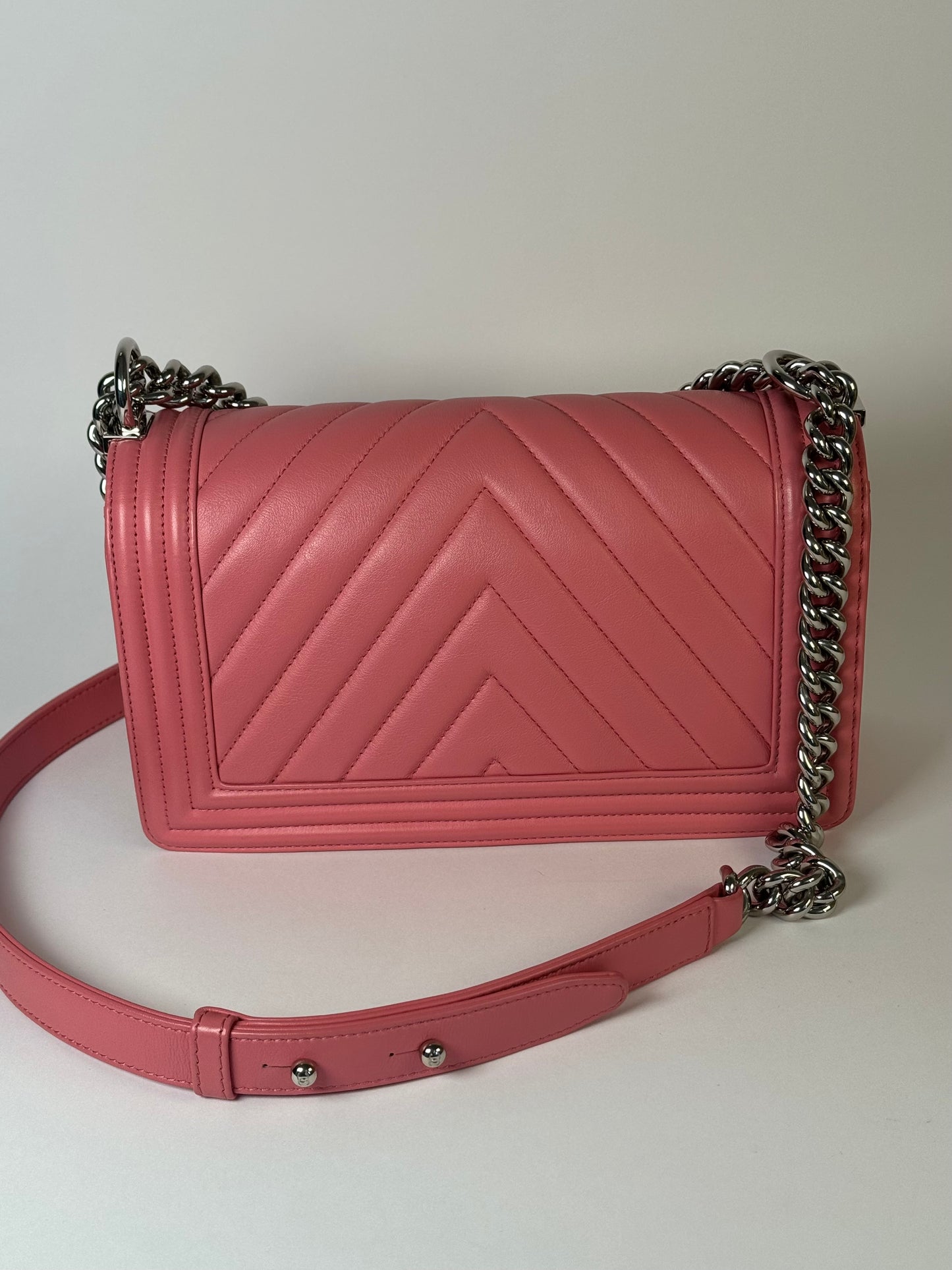 Chanel Boy Medium