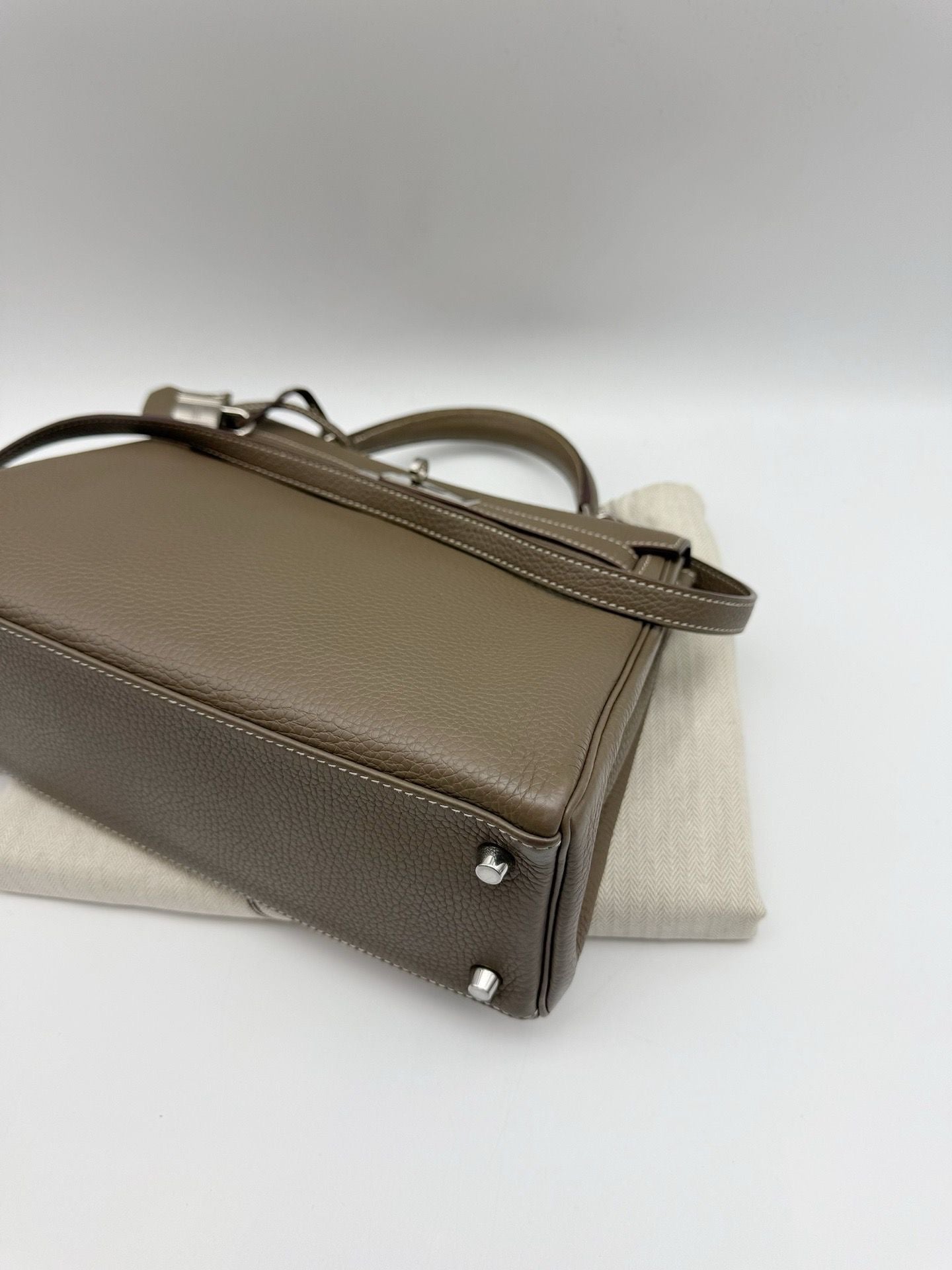 Hermés Retorune Kelly 28