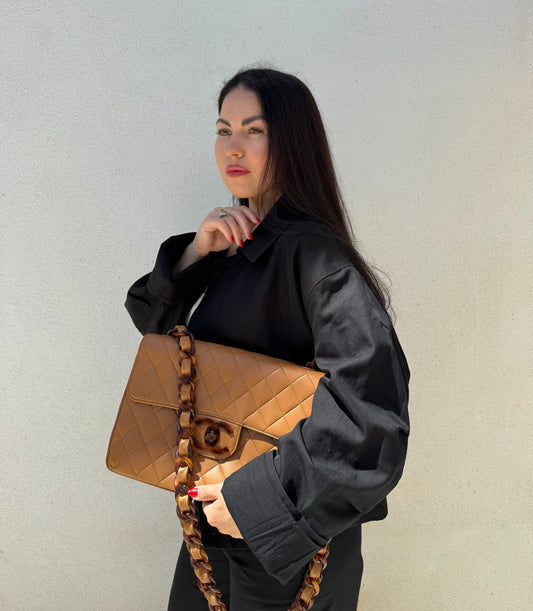 Chanel vintage jumbo