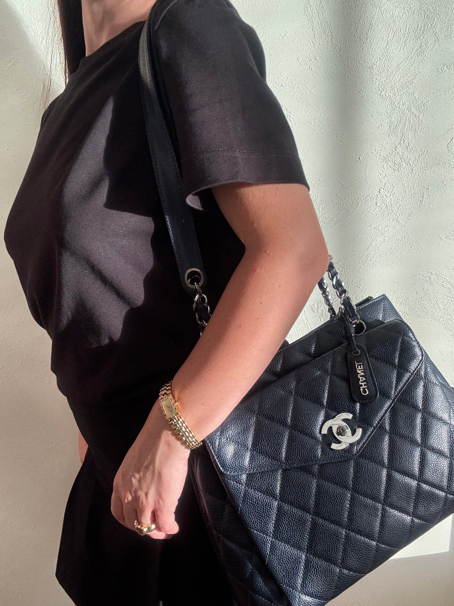 Chanel shoulder bag blue