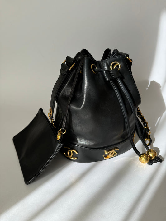 Chanel vintage bucket bag