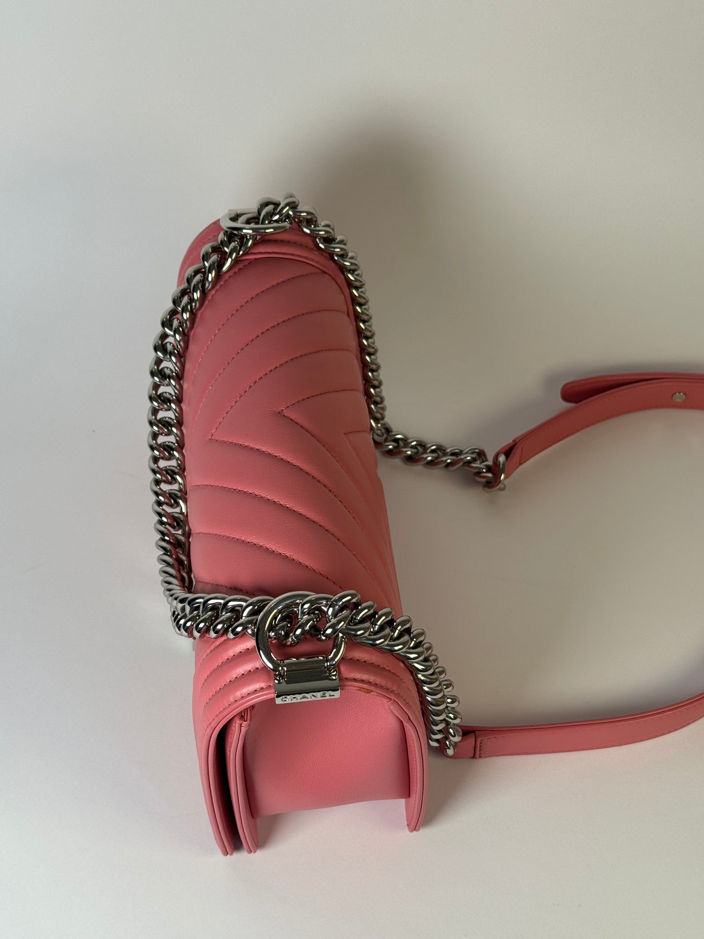 Chanel Boy Medium