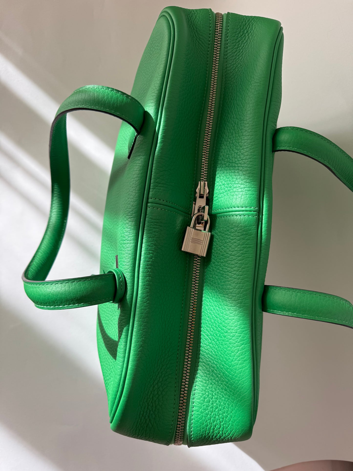 Hermés Victoria