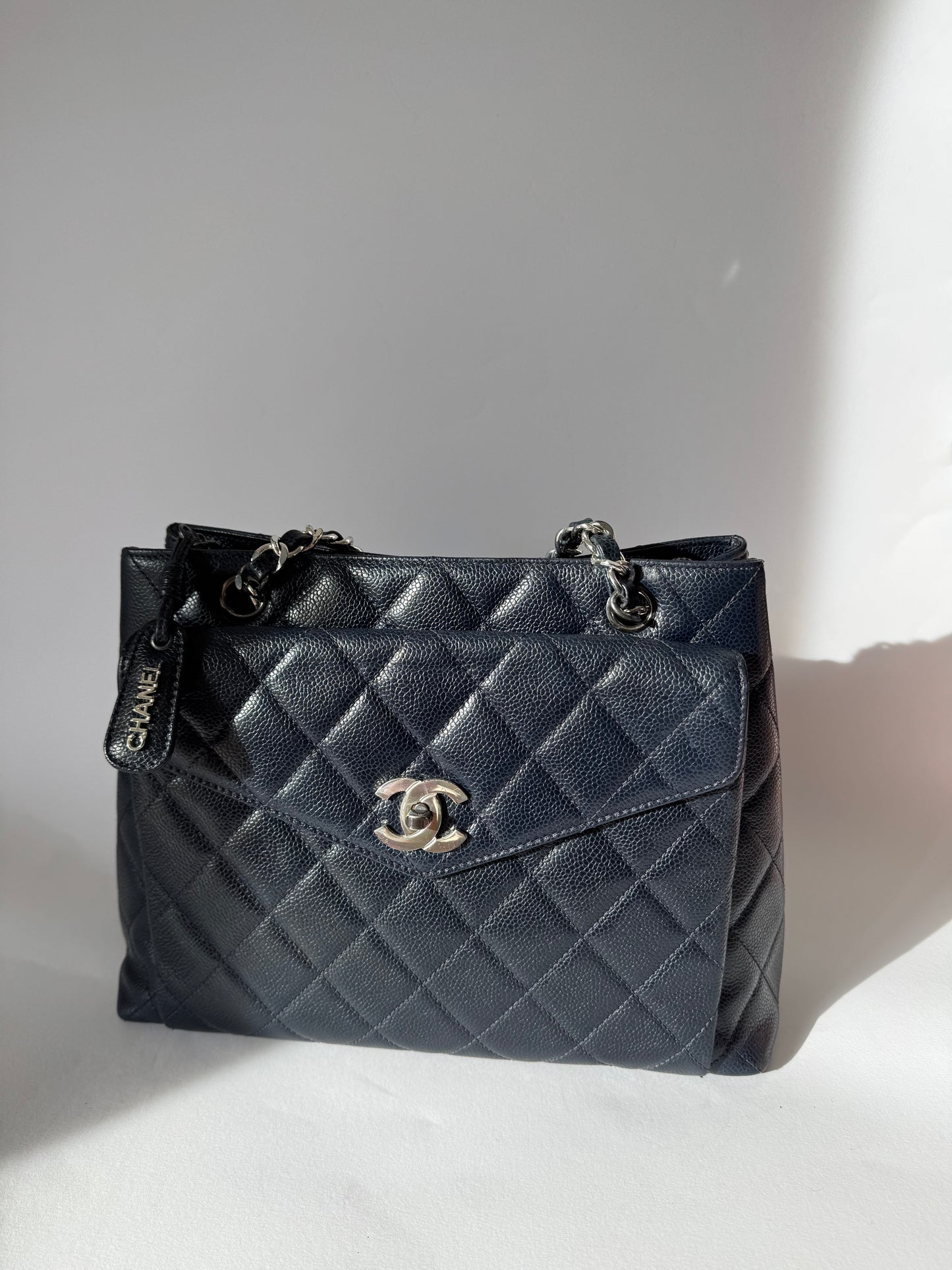 Chanel shoulder bag blue