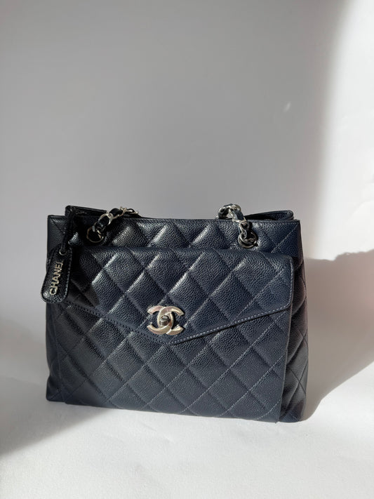 Chanel shoulder bag blue